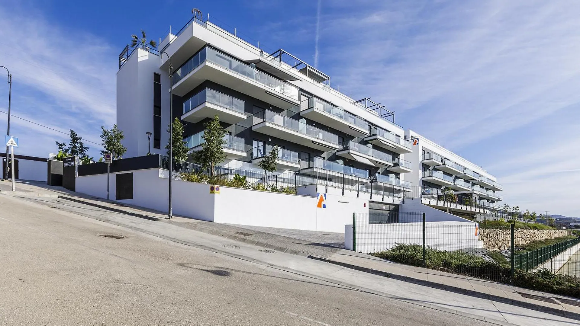 Апартаменты A&N Atico Dimo Terraza Del Mar Альгарробо-Коста 0*,  Испания